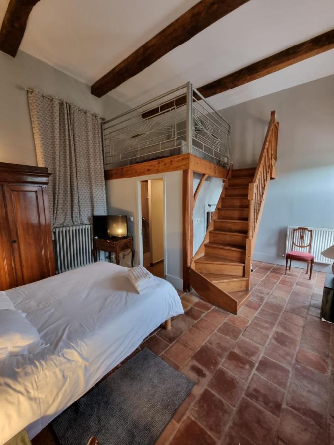 Domaine De Belcayre Bed & Breakfast Montauban Exterior photo